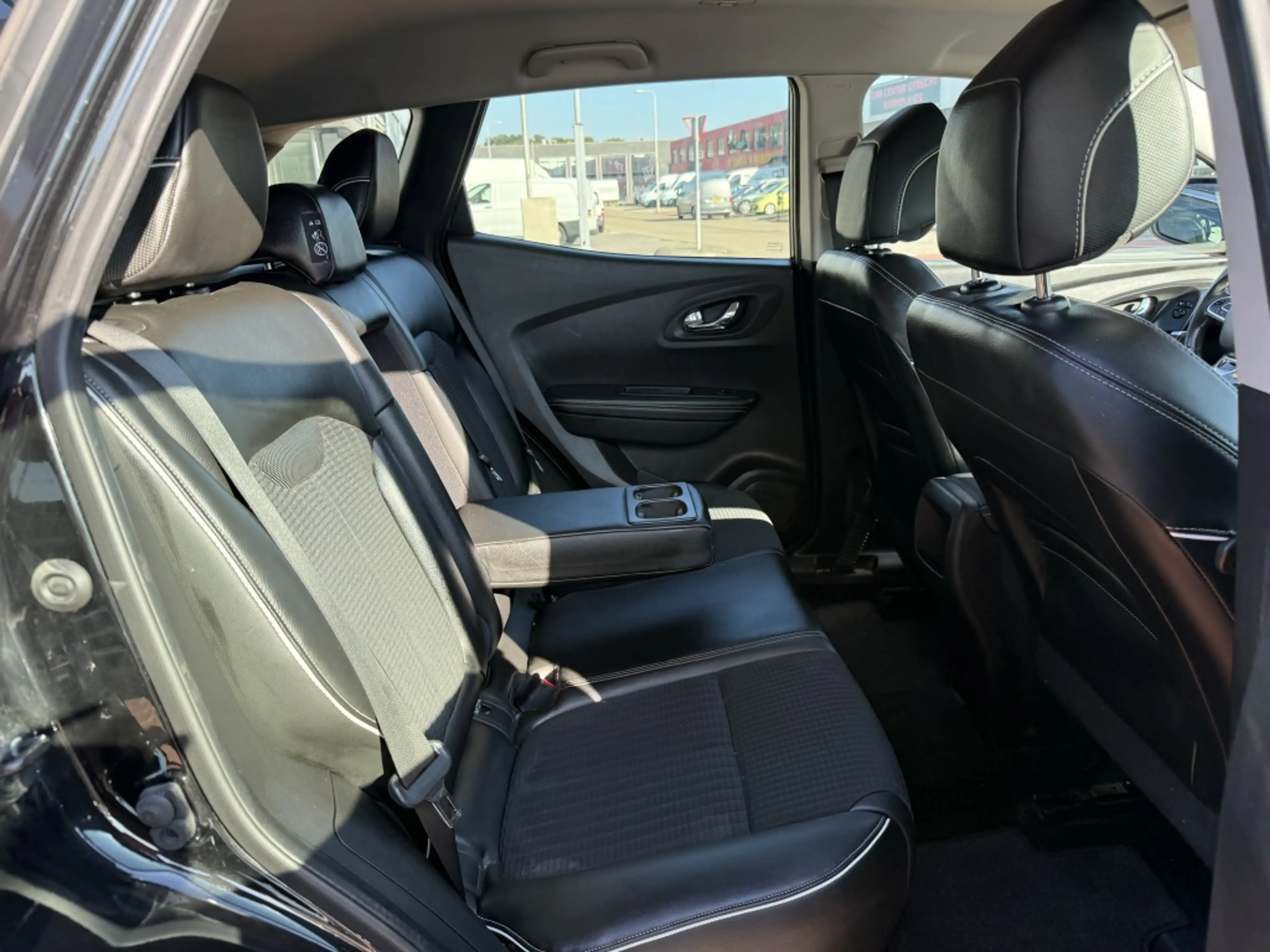 Renault Kadjar 1.2 TCe Bose camara navi airco leer automaat — photo 7