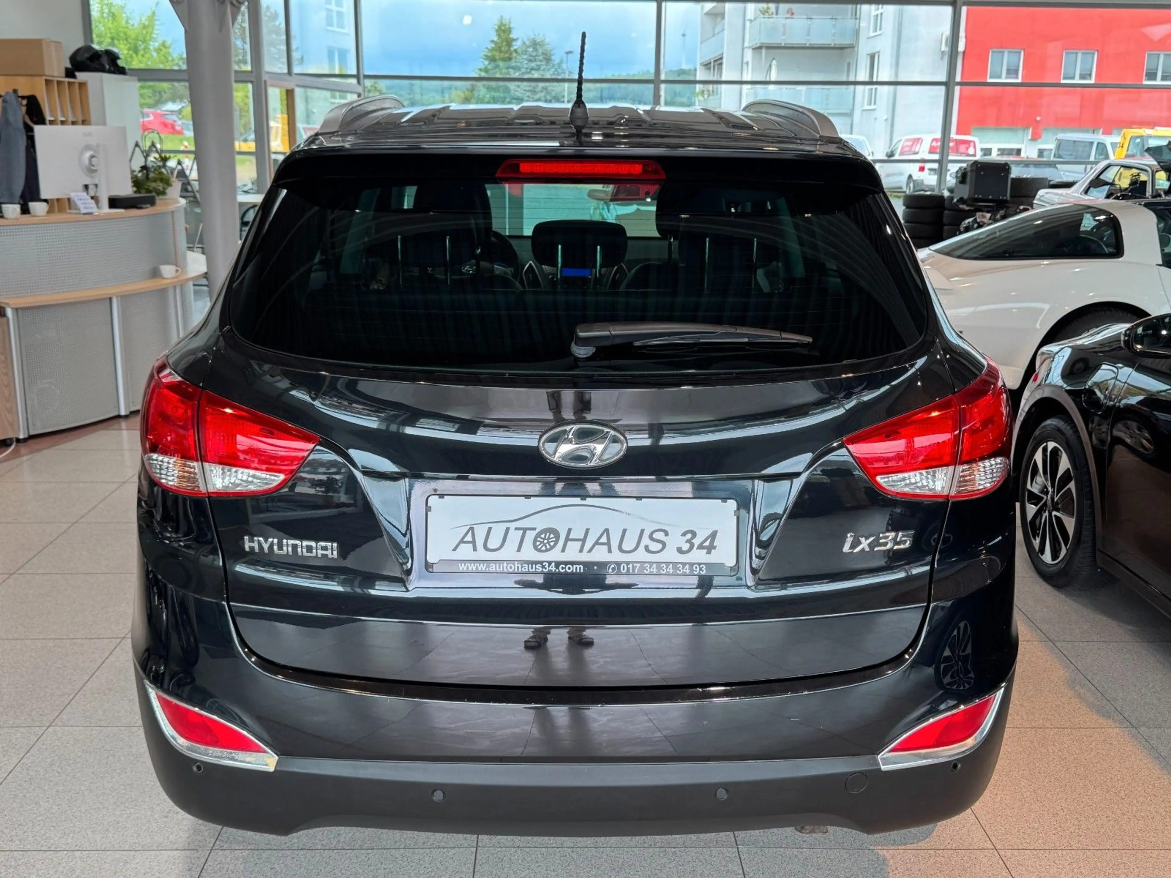 Hyundai iX35 Style 2WD 59000 KM — photo 6