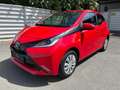 Toyota Aygo 1,0 VVT-i x-play -- Rückfahrkamera -- Rot - thumbnail 1