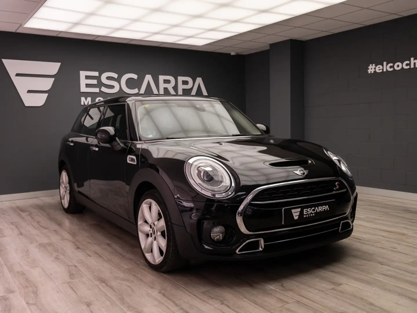 MINI Cooper SD Aut. Zwart - 1