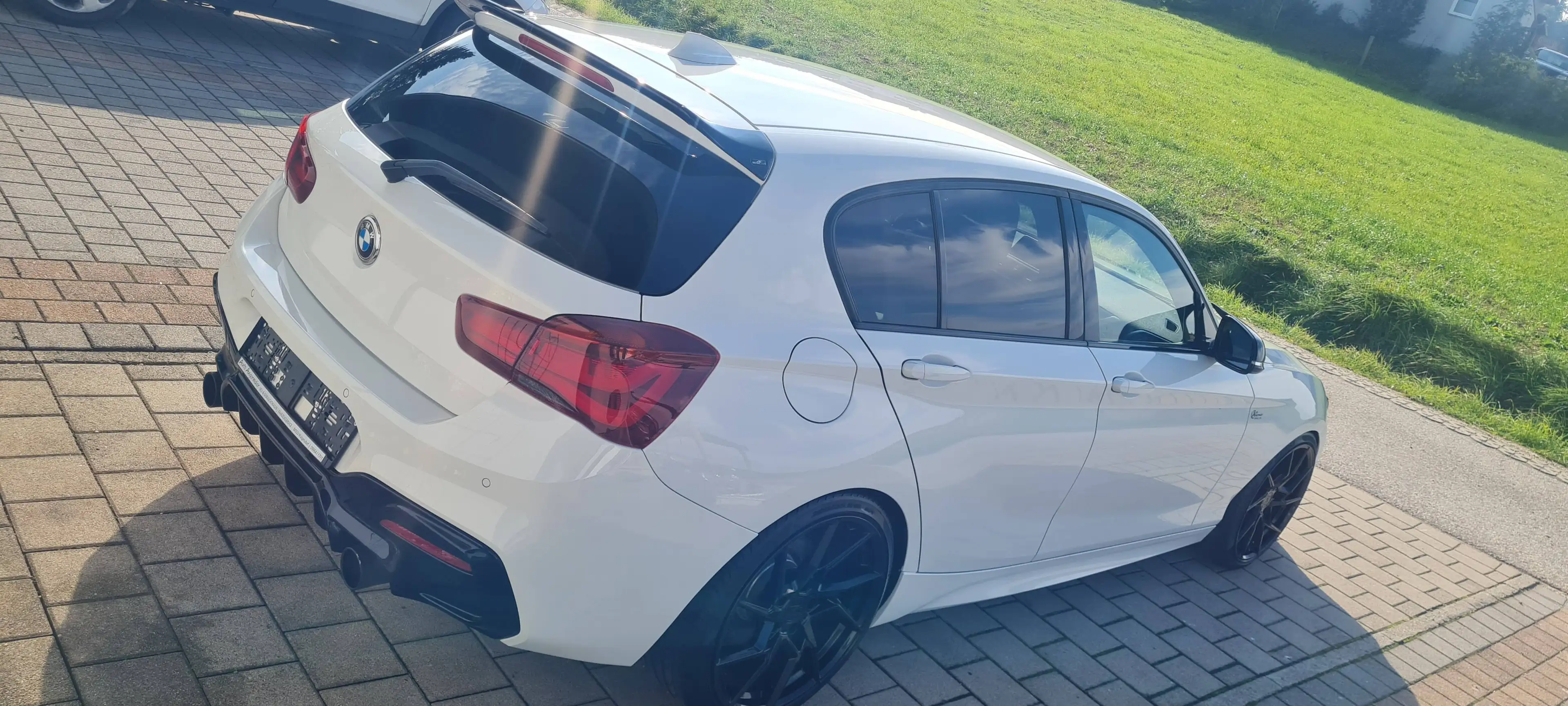 BMW 120 120 d xDrive Edition M Sport Shadow — photo 8