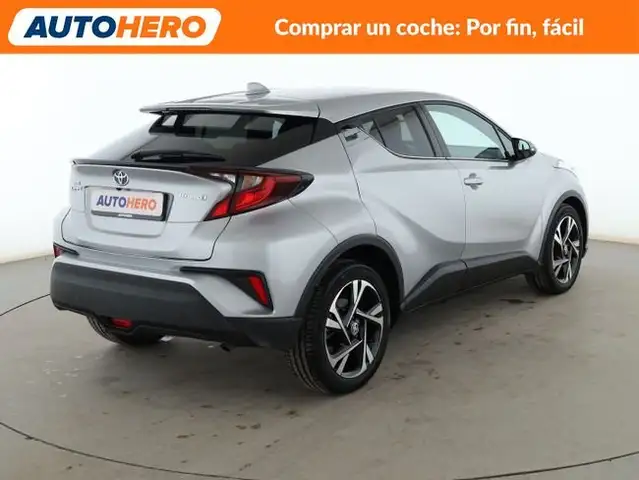 Toyota C-HR view 6
