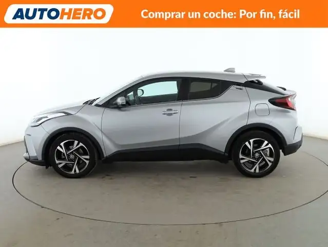 Toyota C-HR view 3