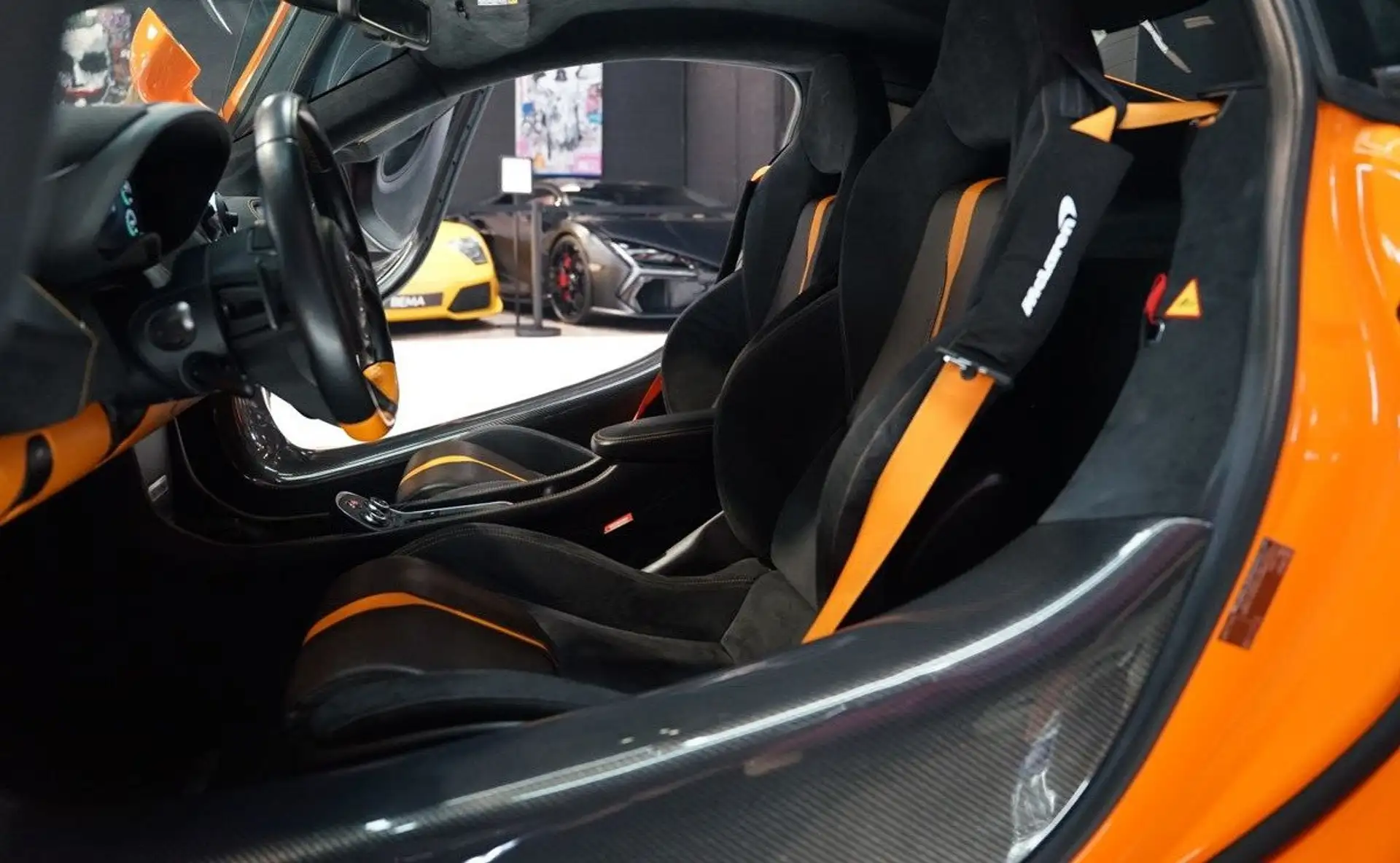 맥라렌 570S 570 Sport Coupe 2017 오렌지 사진 7