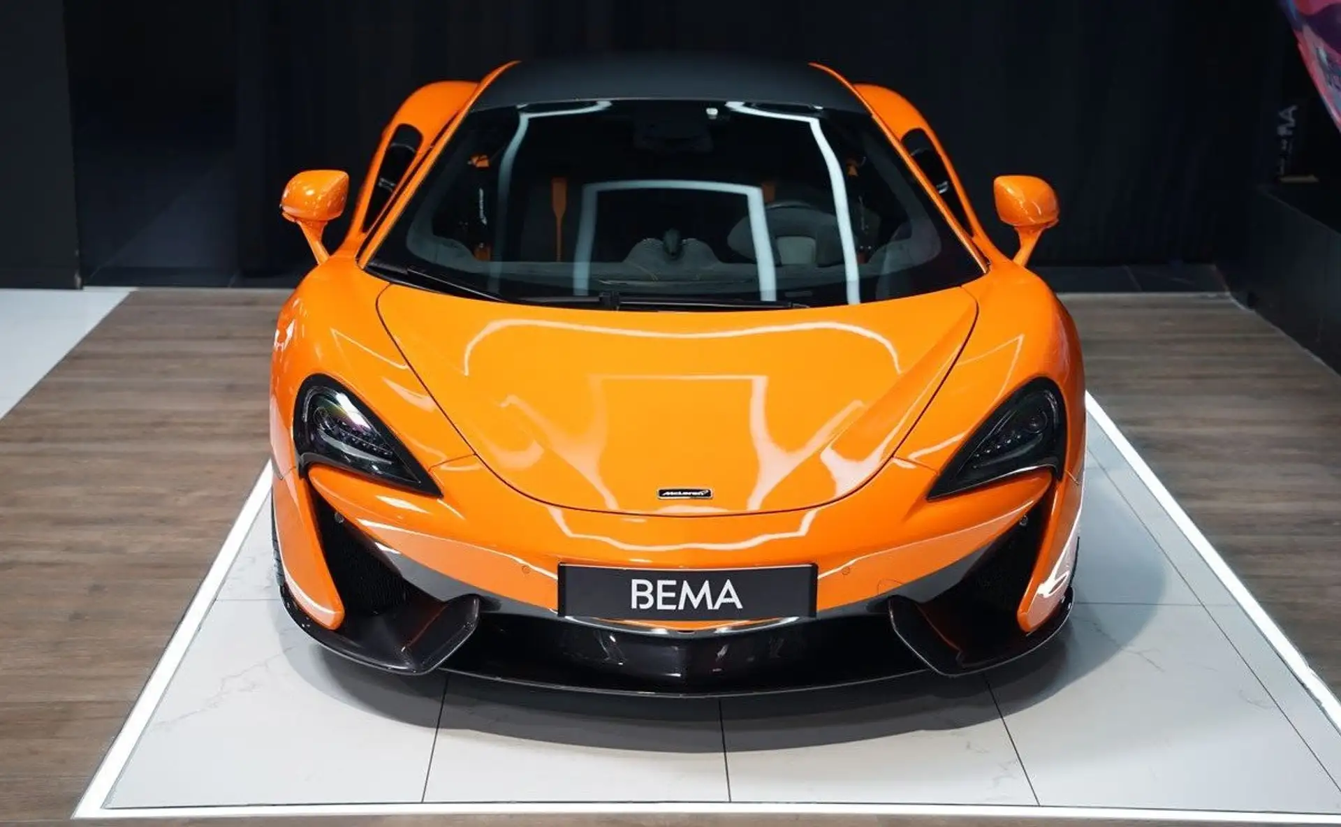 맥라렌 570S 570 Sport Coupe 2017 오렌지 사진 2