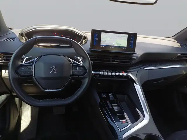 Peugeot 3008 view 12