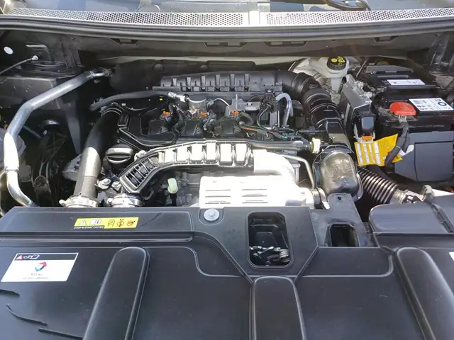 Peugeot 3008 view 8