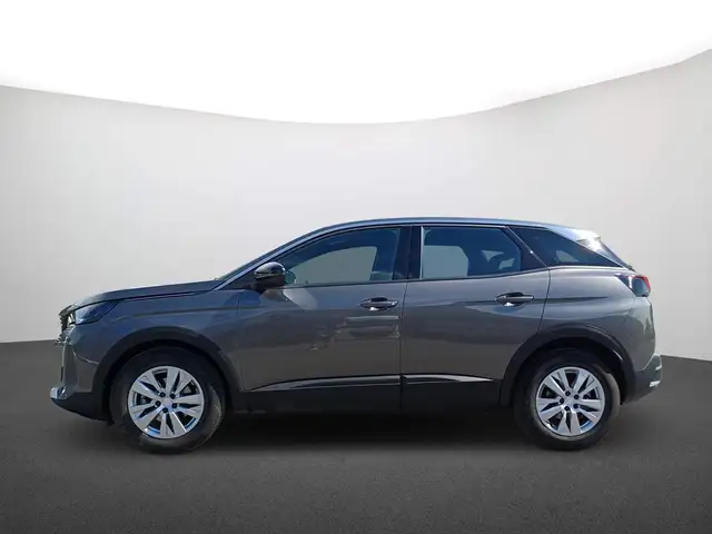 Peugeot 3008 view 5