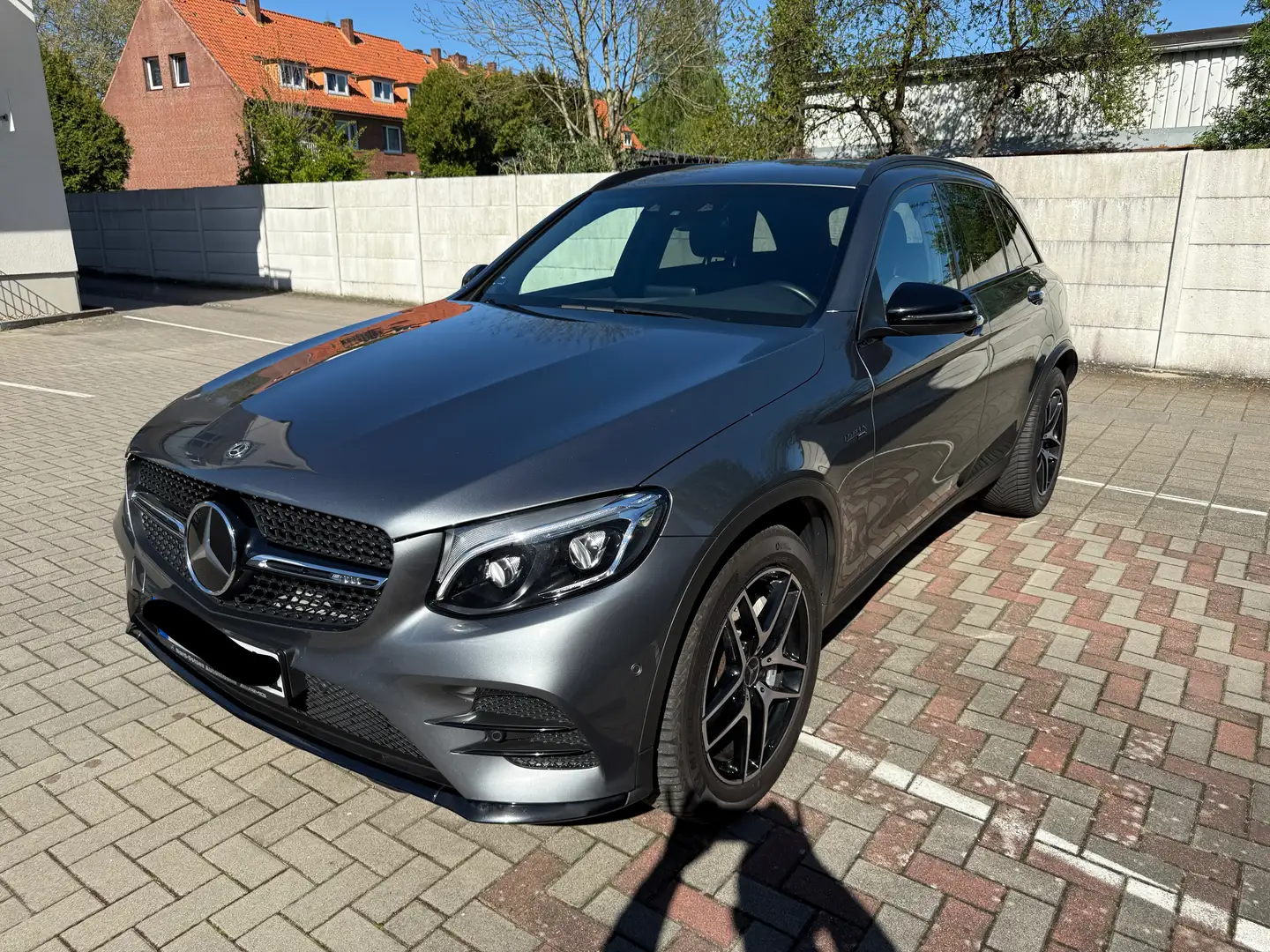 Mercedes-Benz GLC 43 AMG GLC 4Matic 9G-TRONIC Grau - 2