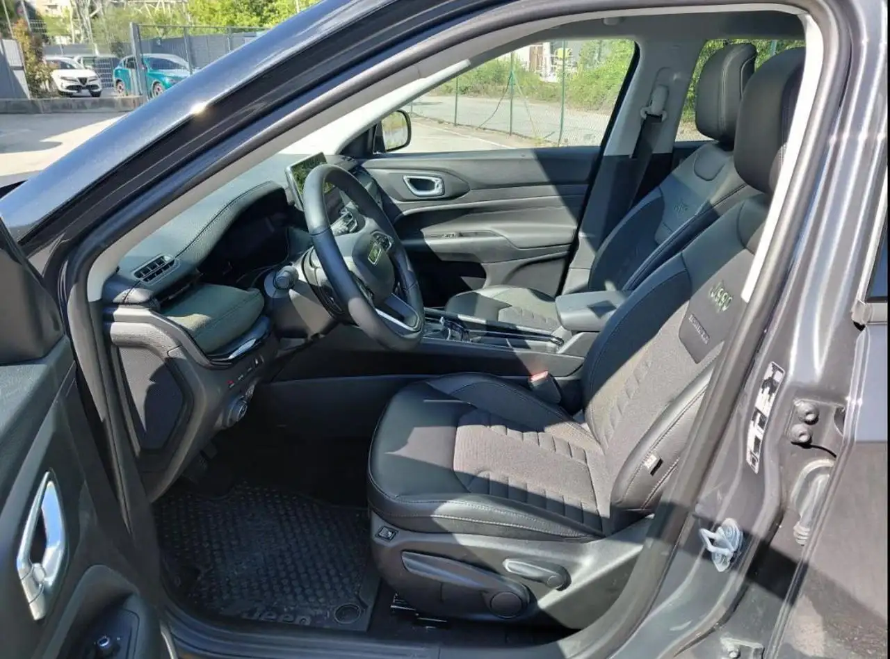Jeep Compass 1.3 Turbo T4 240 CV PHEV AT6 4xe North Star, миниатюра 6