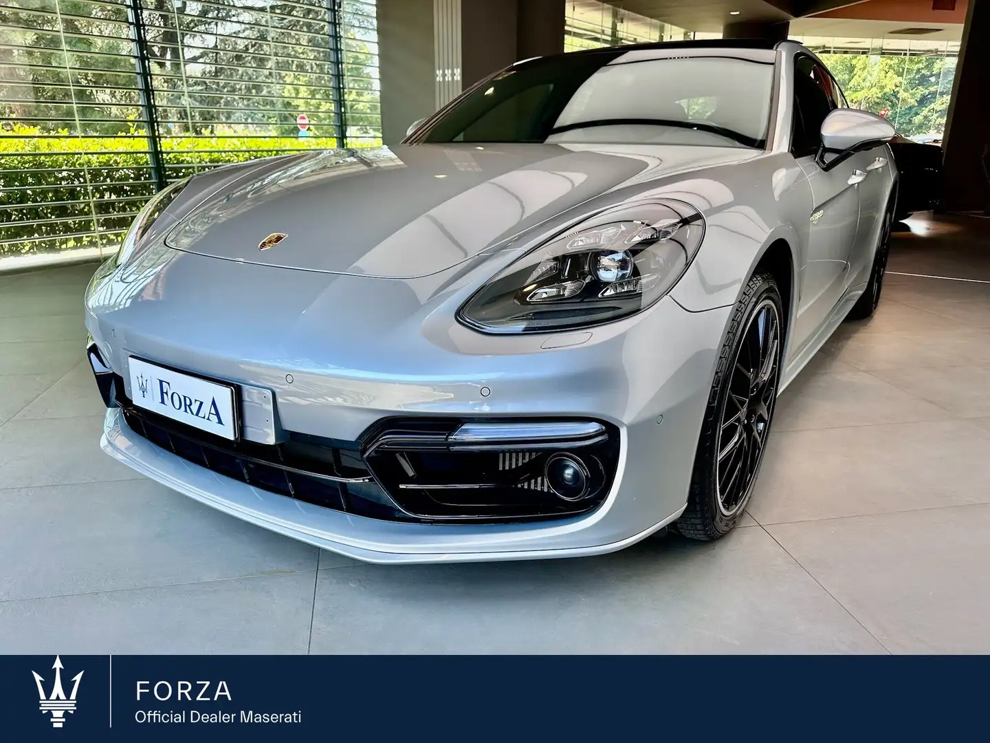 Porsche Panamera 10 - 2.9 4 Executive auto Grigio - 1