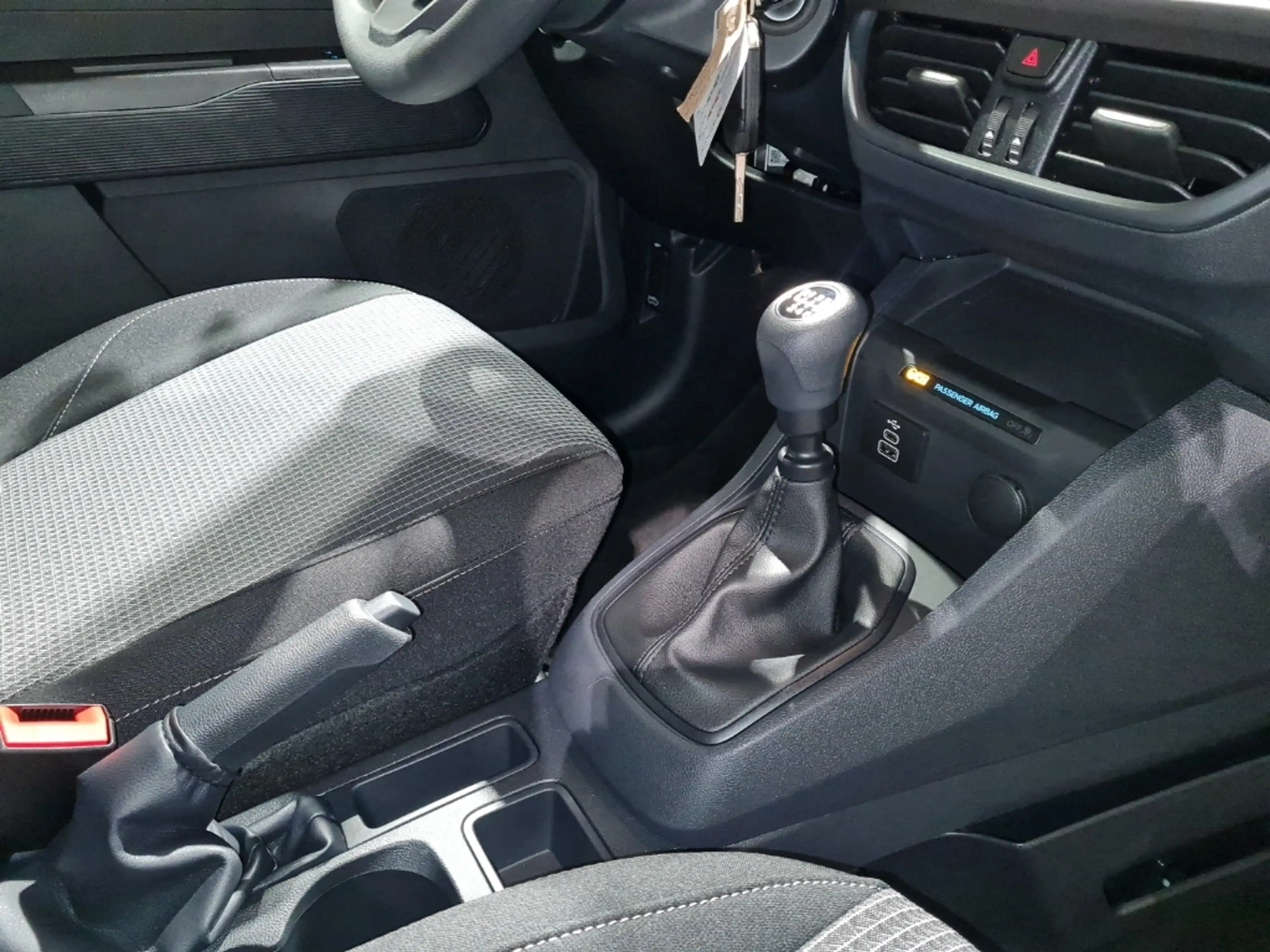 Ford Transit Courier Trend Kasten-LKW EcoBoost "GJR" — photo 8