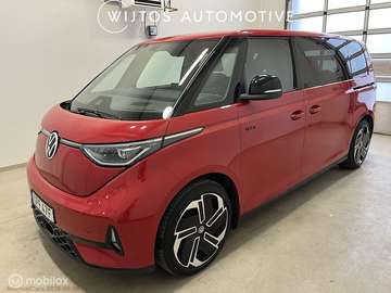 GTX 4MOTION 86 kWh LWB 6p., pano, H/K