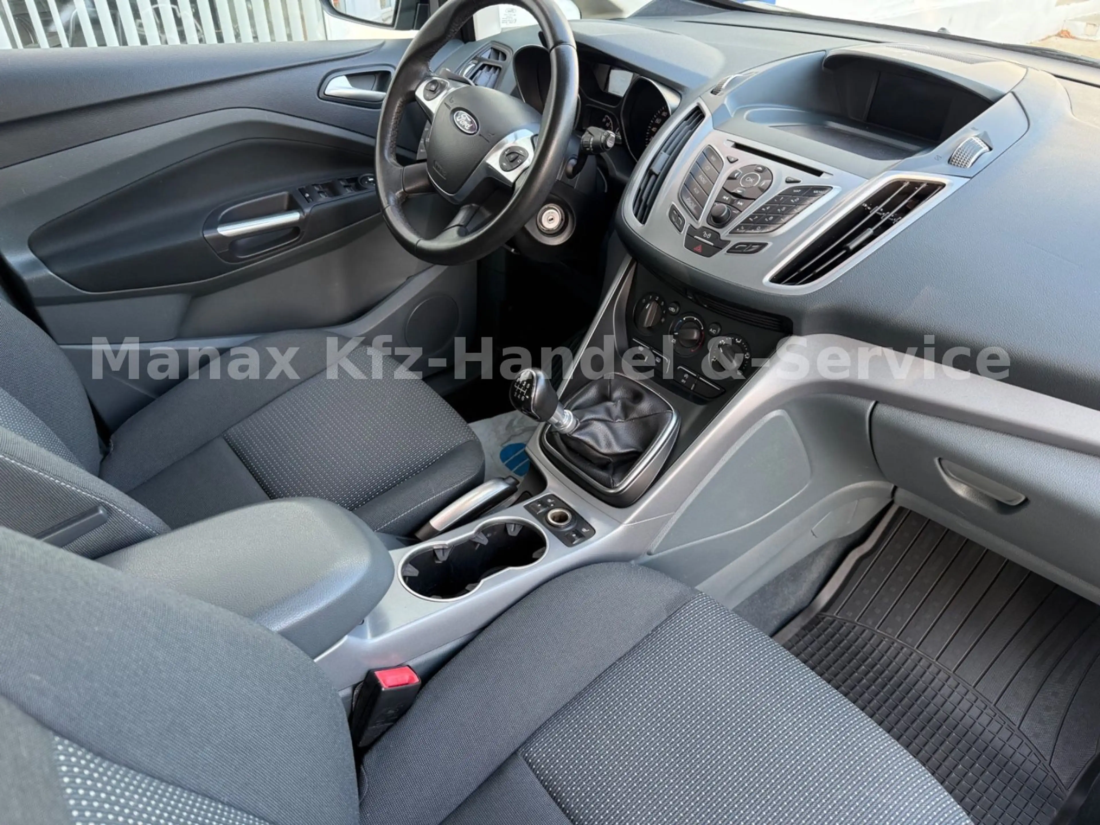 Ford Grand C-Max Business Edition — photo 15