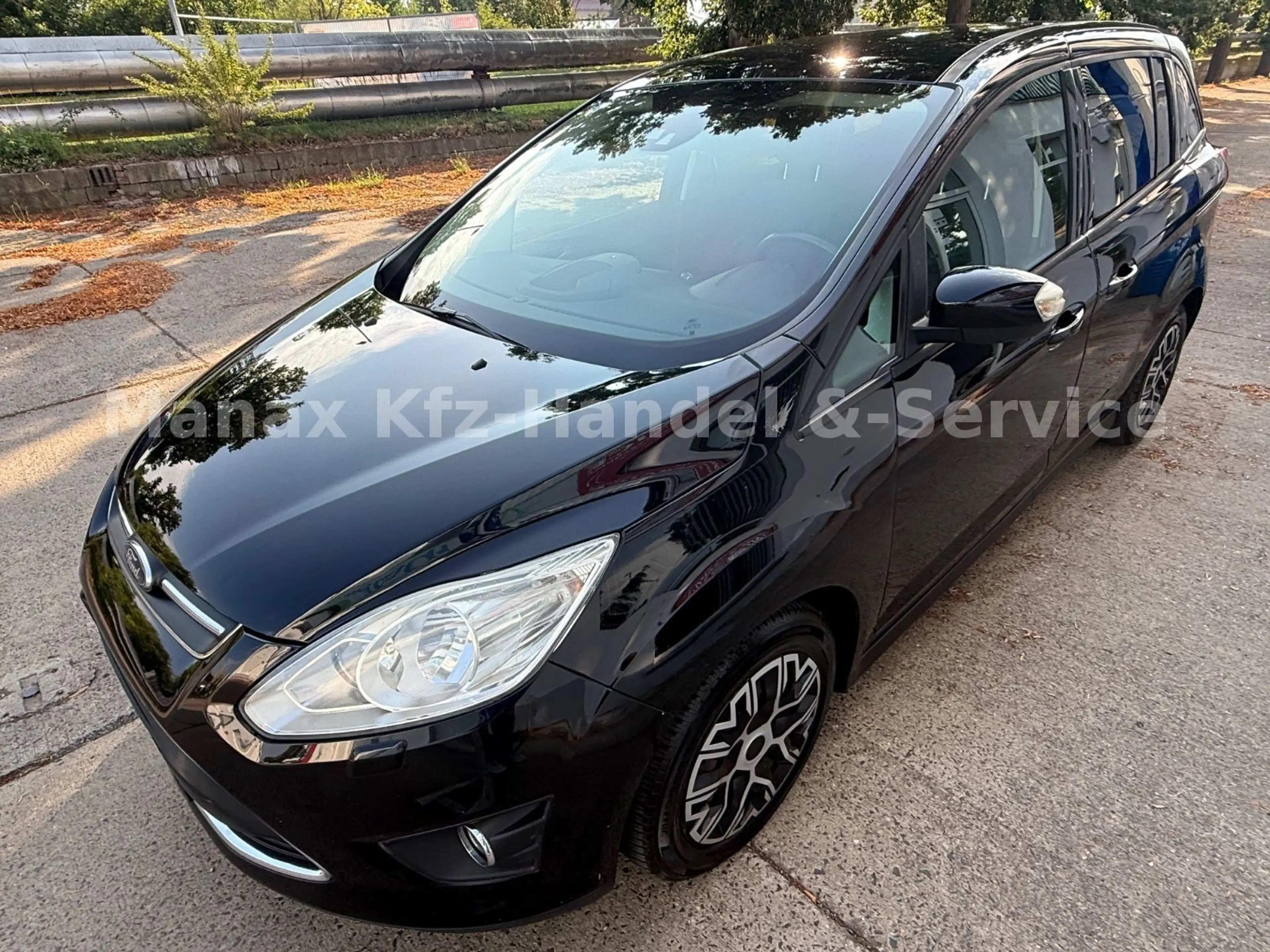 Ford Grand C-Max Business Edition — photo 3