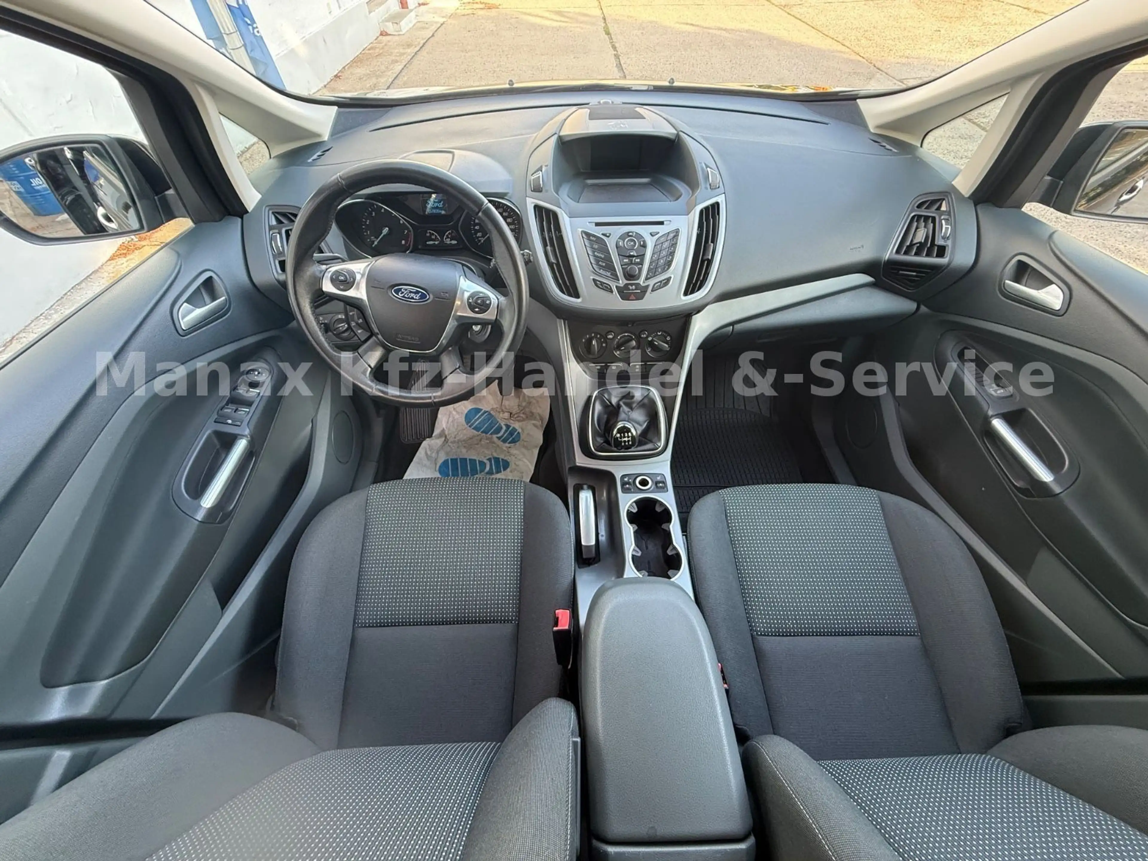 Ford Grand C-Max Business Edition — photo 8