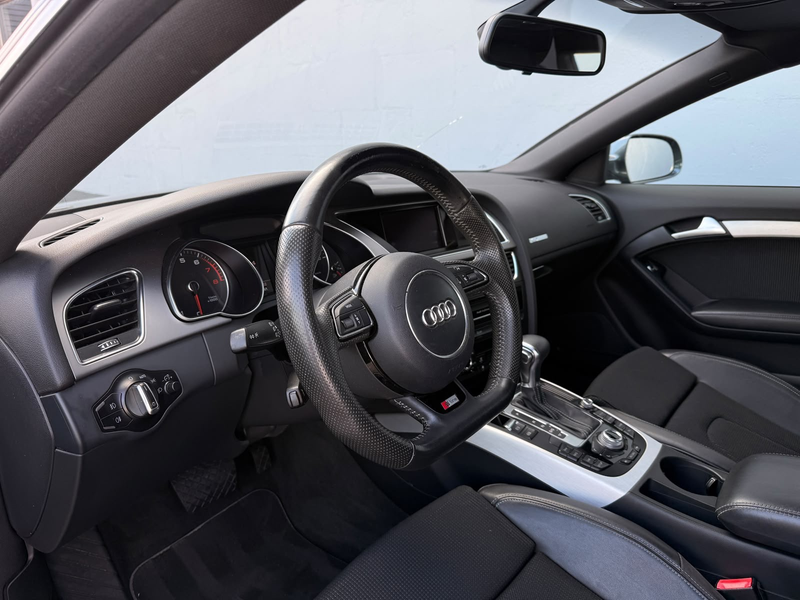 Audi A5 Coupé 2.0 TFSI Pro Line S Line — photo 9