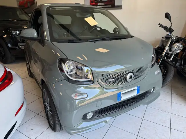 smart brabus Xclusive 109Cv km certificati Italiana Ufficiale