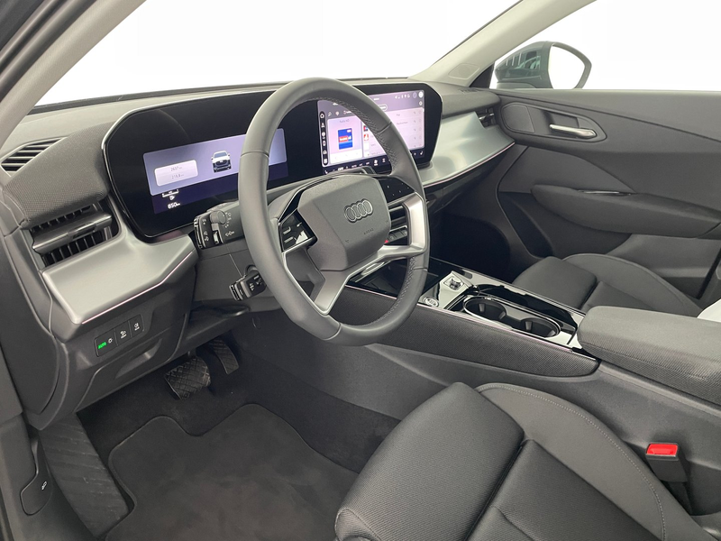 Audi Q3 TFSI 110 kW  intense — photo 8