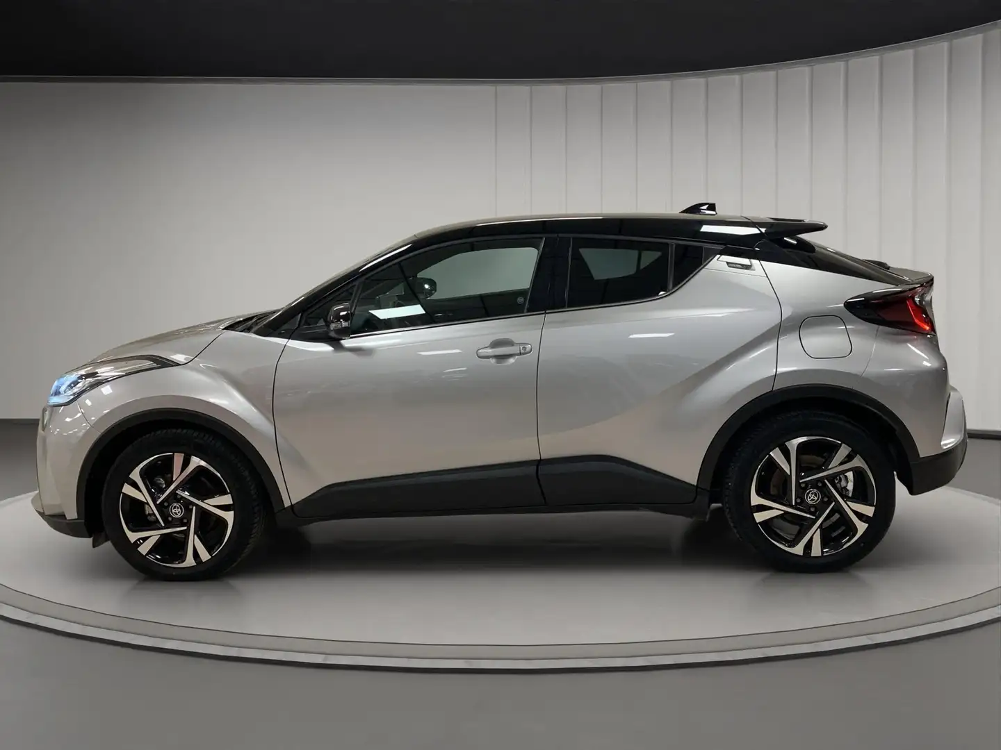 Toyota C-HR C-HR 2.0h Trend e-cvt Argent - 2