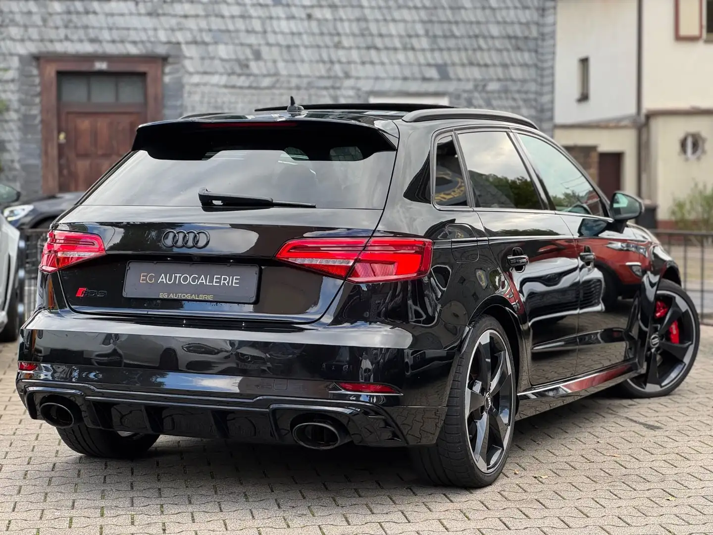 Audi RS3 Sportback 2.5 TFSI quattro*Pano*B&O*Virtual* Noir - 2