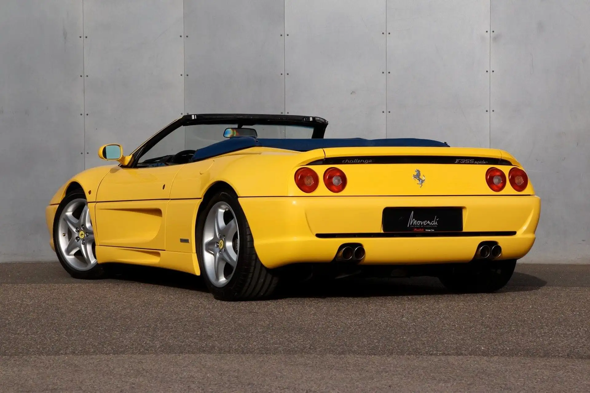 페라리 F355 1996 노랑 사진 2