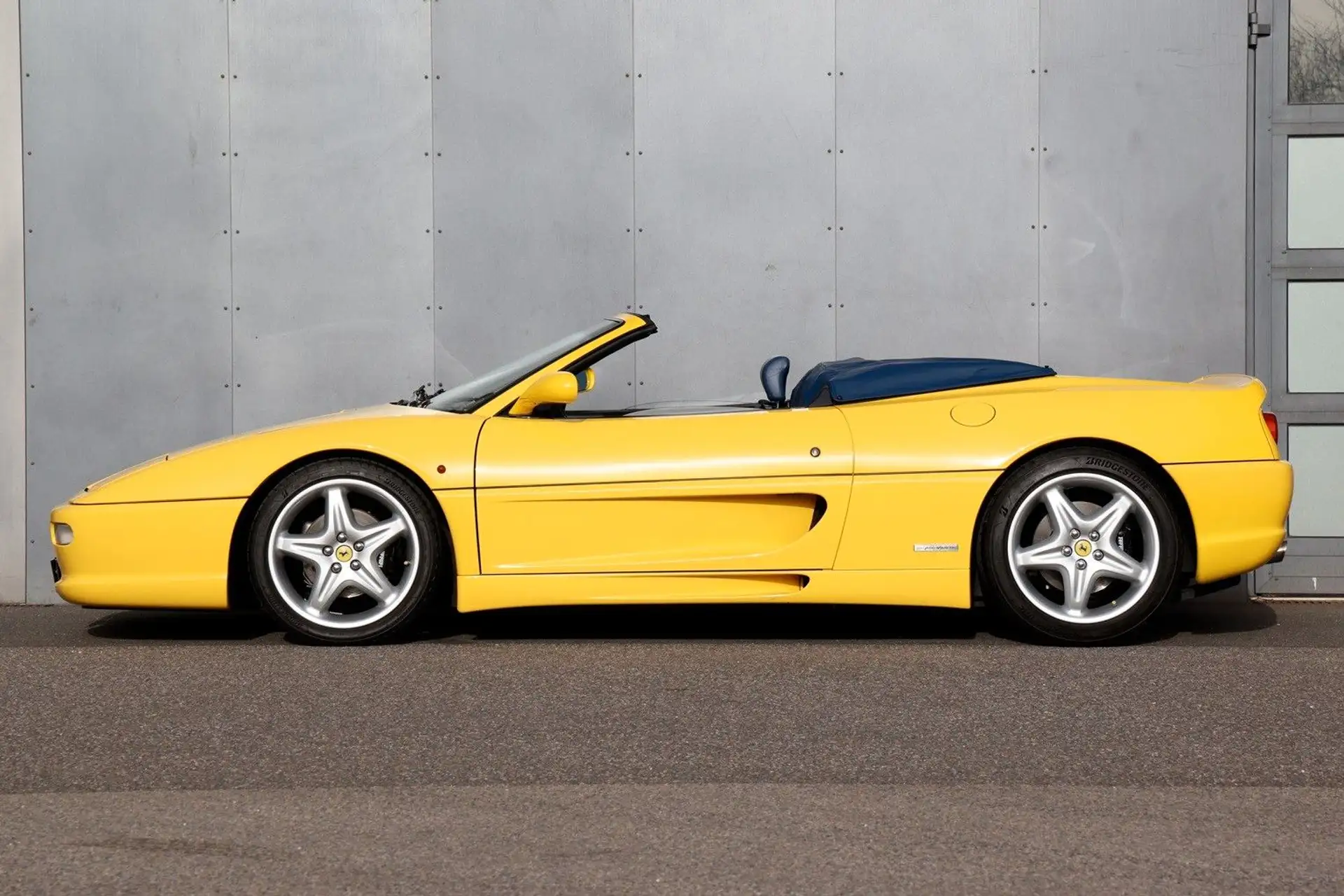 페라리 F355 1996 노랑 사진 5