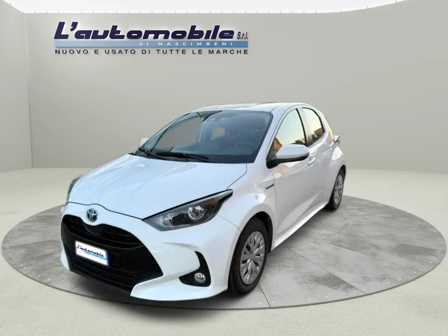 Toyota Yaris 1.5h Business N1-AUTOCARRO PREZZO + IVA Bianco - 1