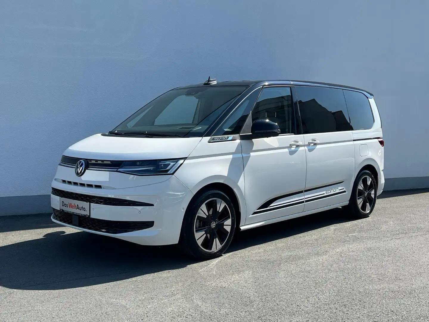Volkswagen T7 Multivan VW T7 Multivan Edition eHybrid 180 kW 4MOTION Weiß - 1