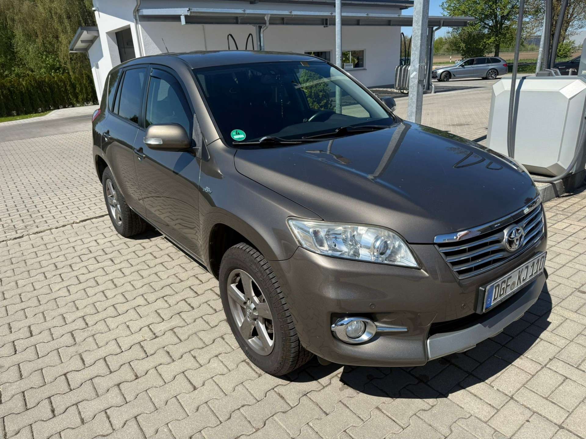 Second hand Toyota Rav4 2.2