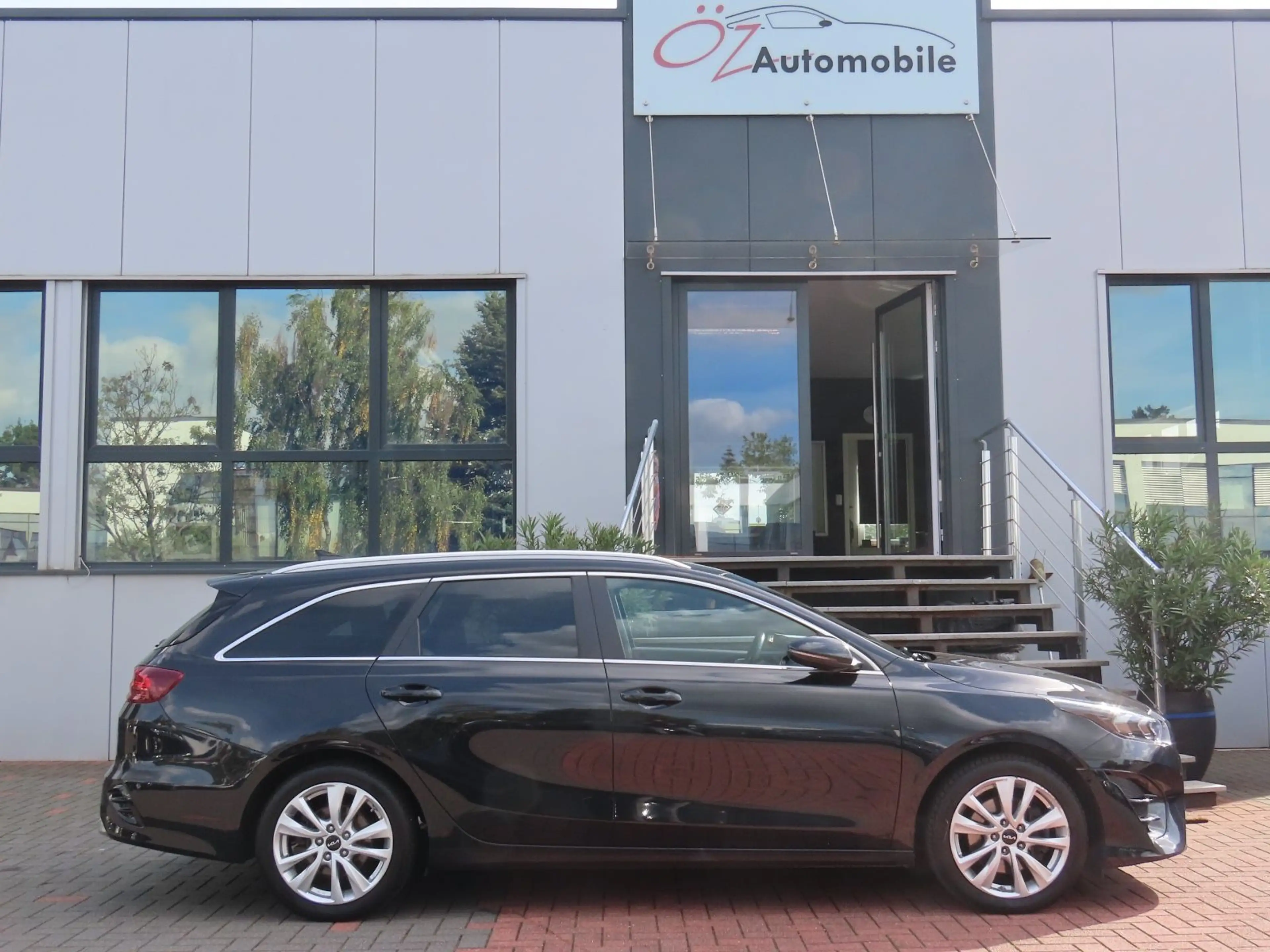 Kia Ceed SW / cee'd SW 1.5 T-GDI Autom. Kamera ACC — photo 12
