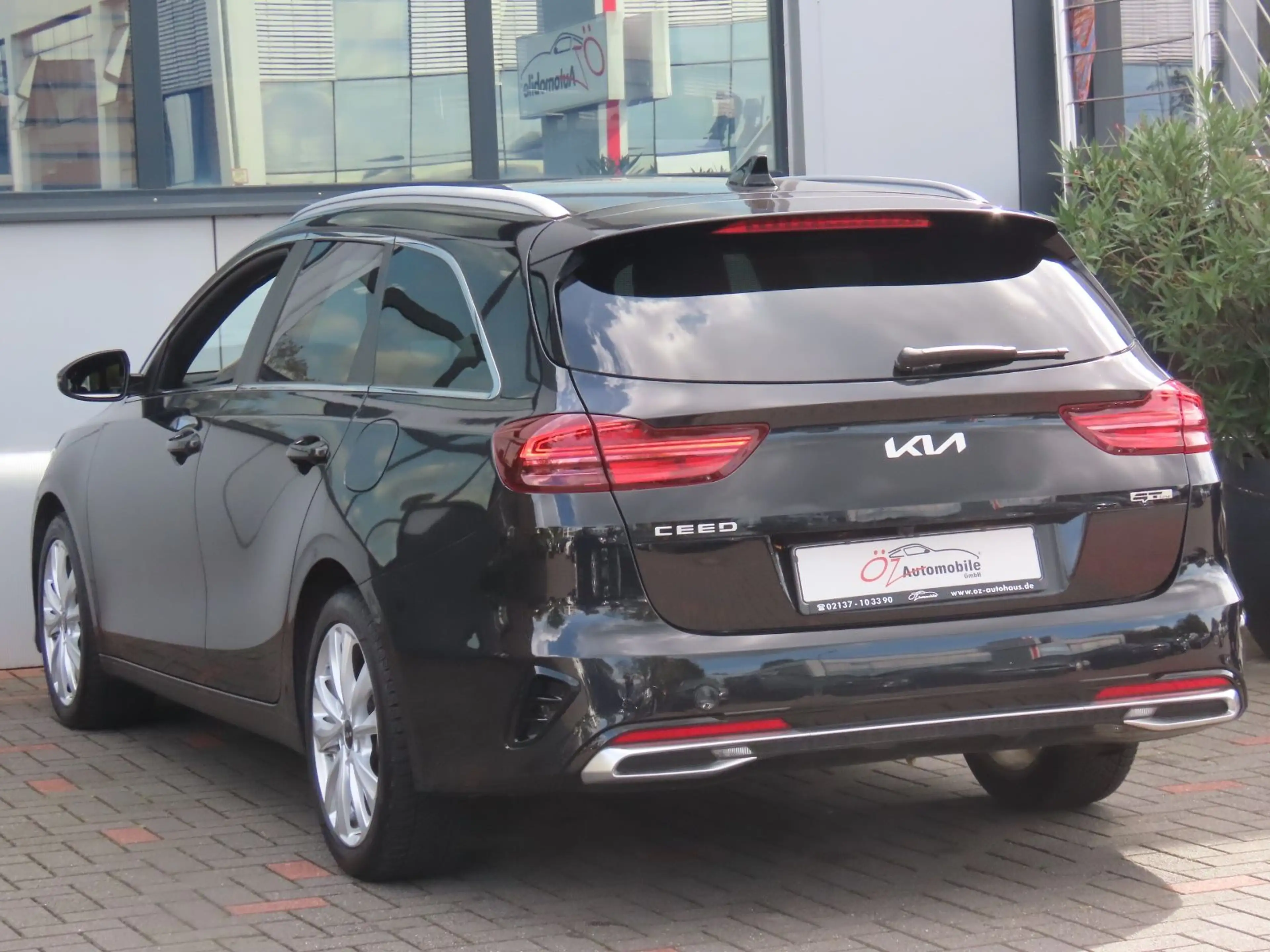 Kia Ceed SW / cee'd SW 1.5 T-GDI Autom. Kamera ACC — photo 11