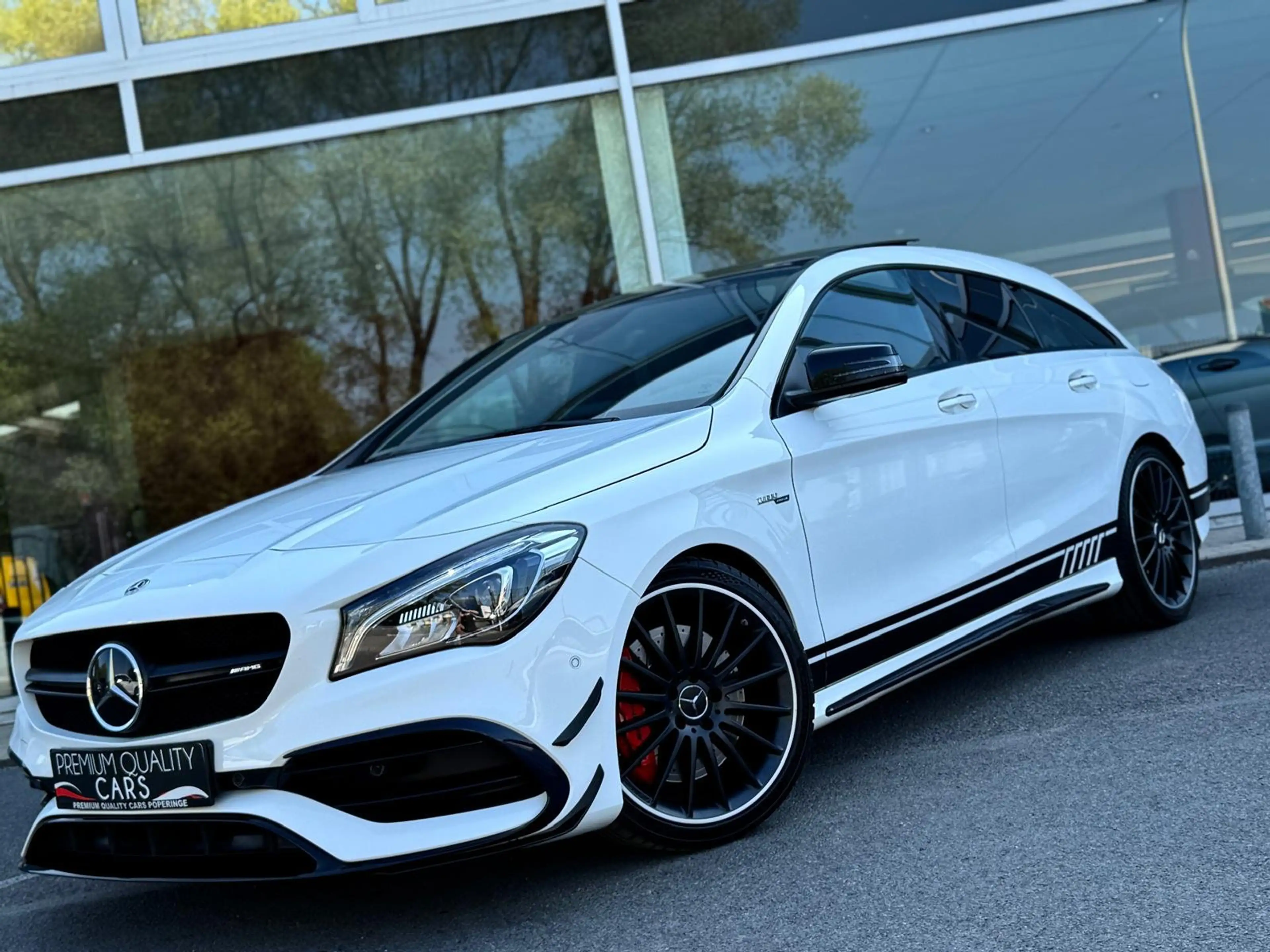 Mercedes-Benz CLA 45 AMG 4-MATIC / AERO PACK / MEMORY SEATS / 2018 / EXHAUS