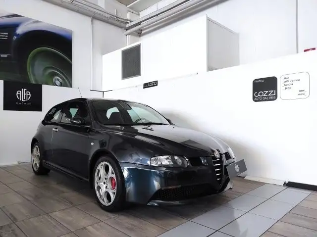 Alfa Romeo 147 - 3.2i V6 24V cat 3 porte GTA