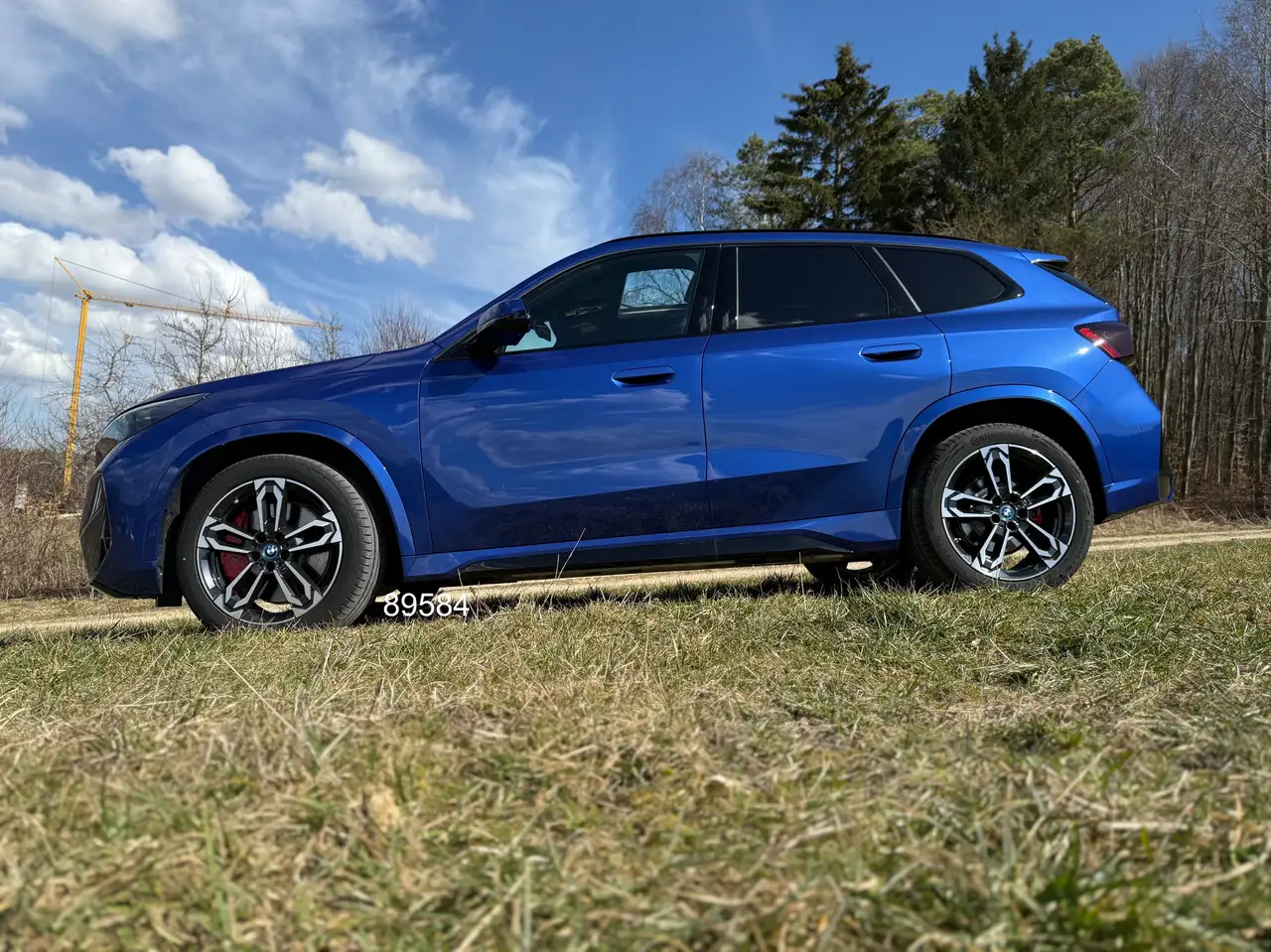BMW iX1