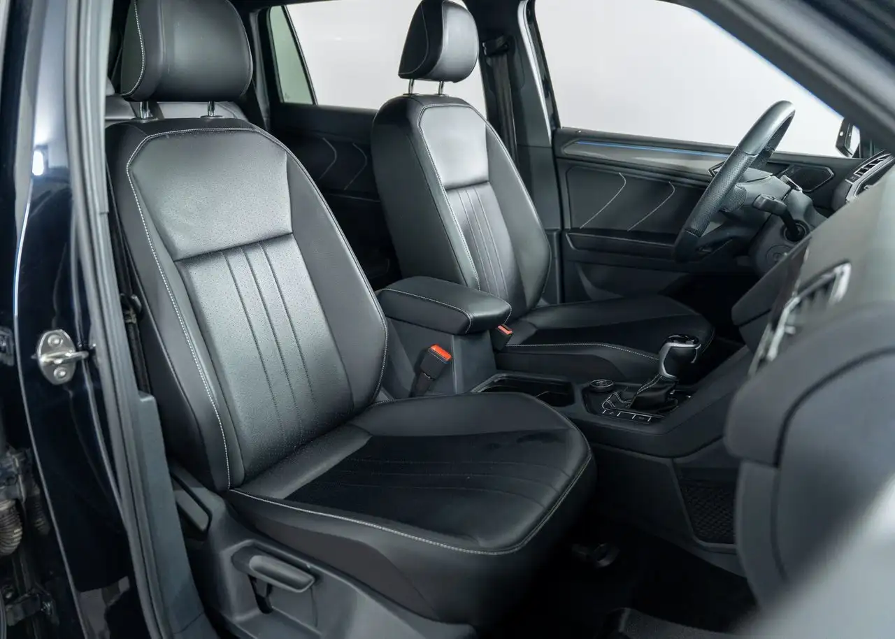 Volkswagen Tiguan photo Volkswagen Tiguan
