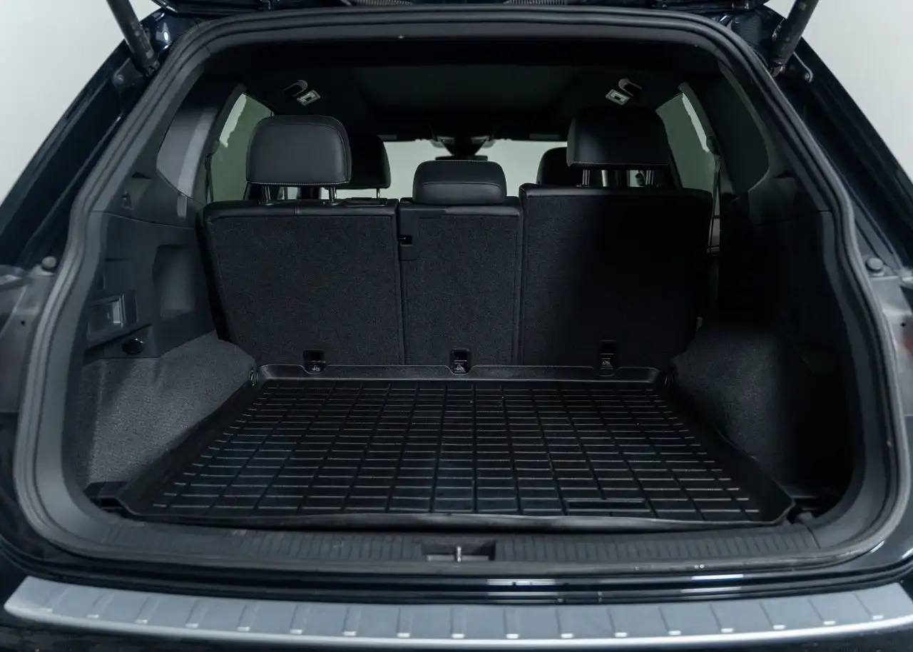 Volkswagen Tiguan photo Volkswagen Tiguan