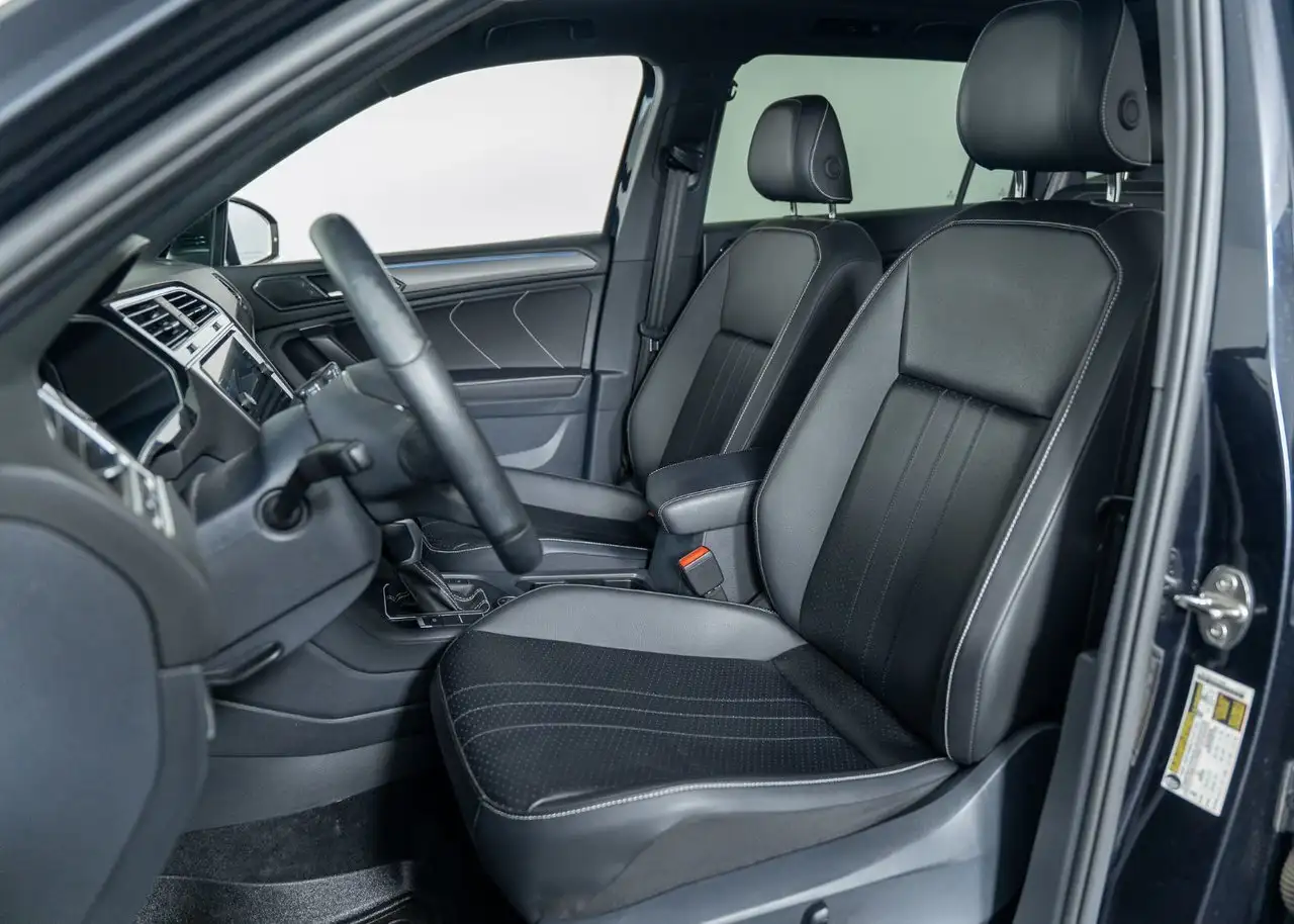 Volkswagen Tiguan photo Volkswagen Tiguan