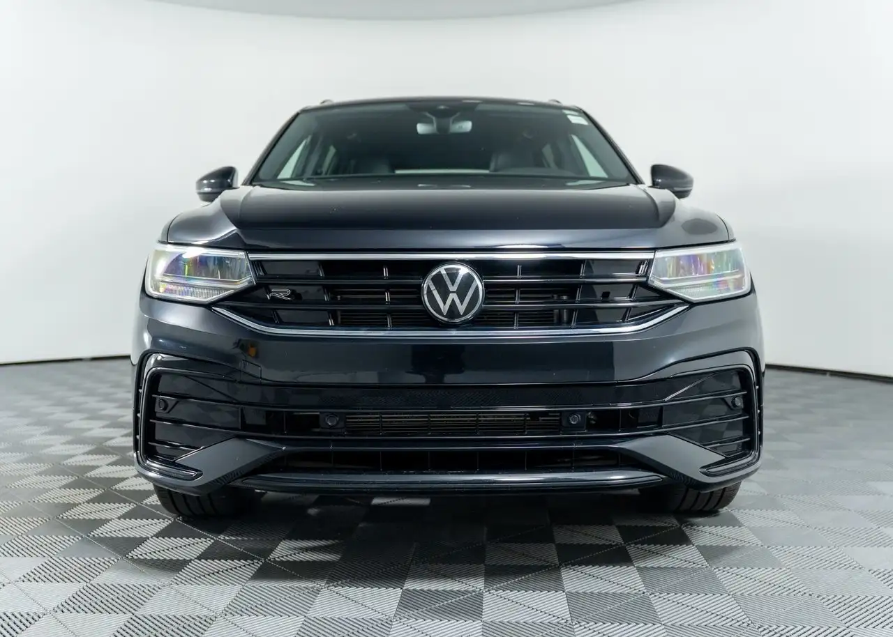 Volkswagen Tiguan photo Volkswagen Tiguan
