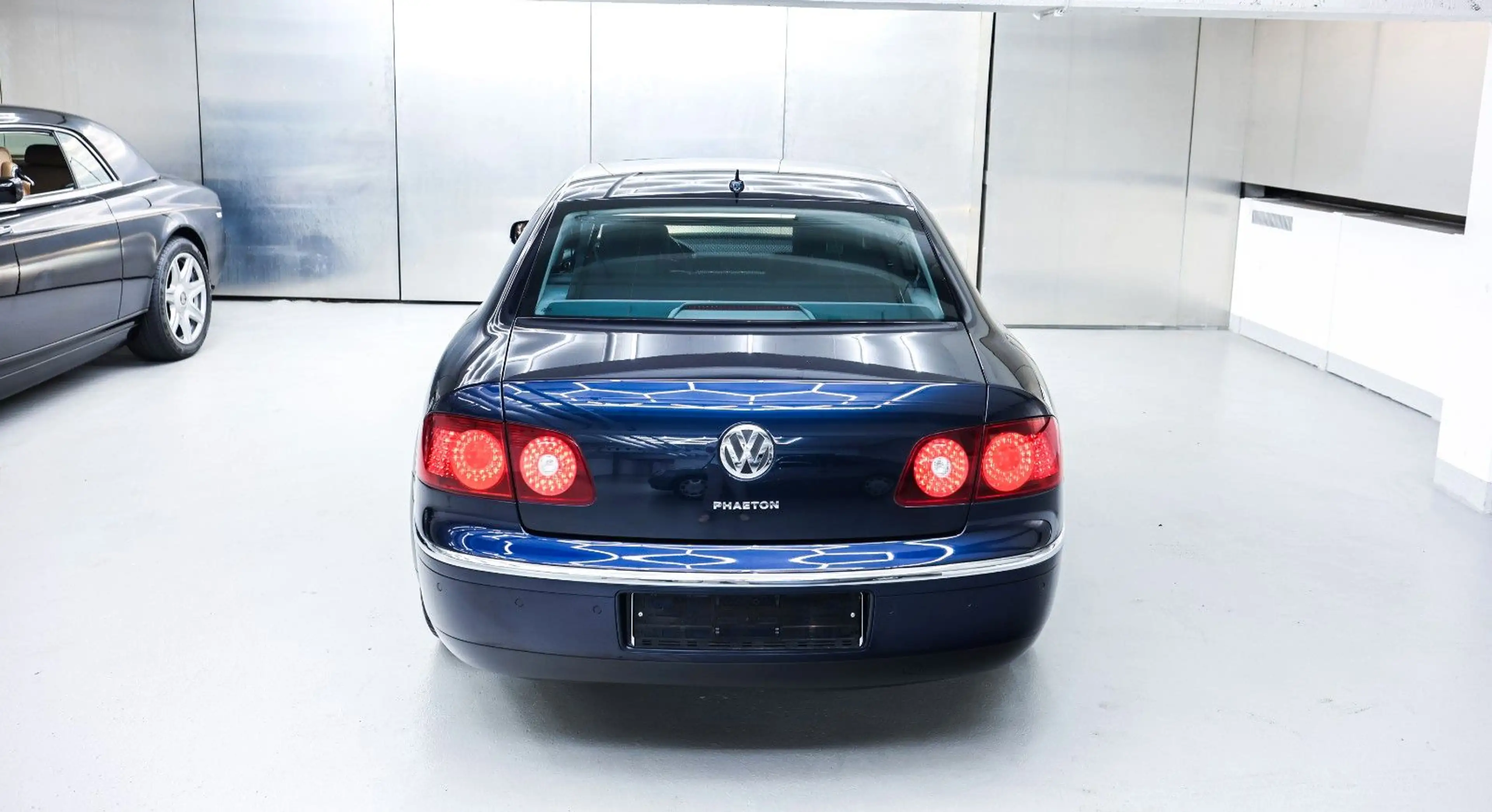 Volkswagen Phaeton V6 TDI 4Motion lang 2.Hand — photo 8