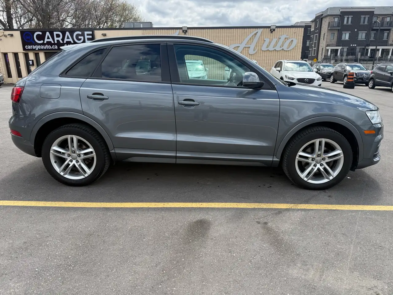 Audi Q3 снимка Audi Q3