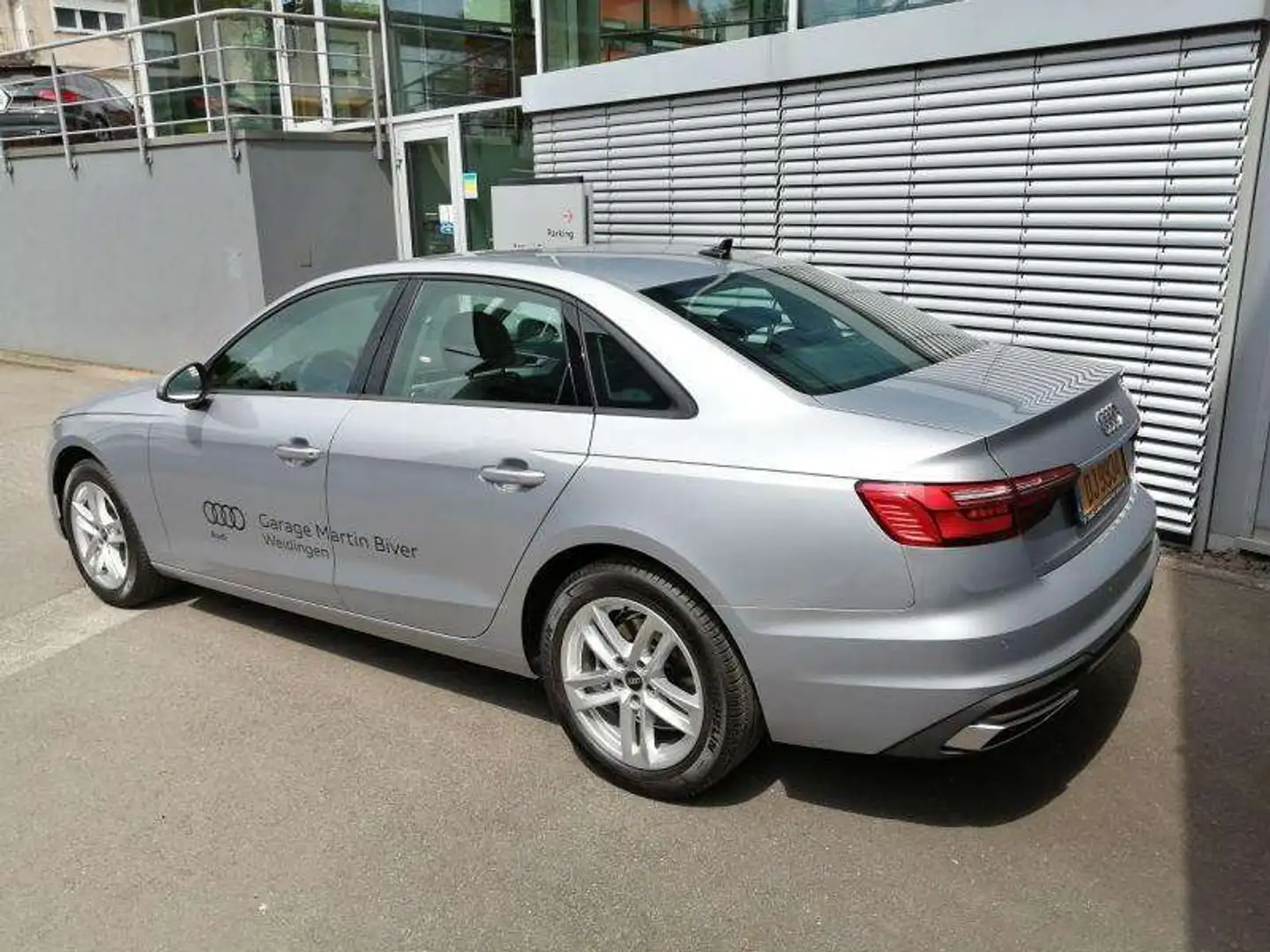 Audi A4 Limousine 35 TDI s-tronic Argent - 2