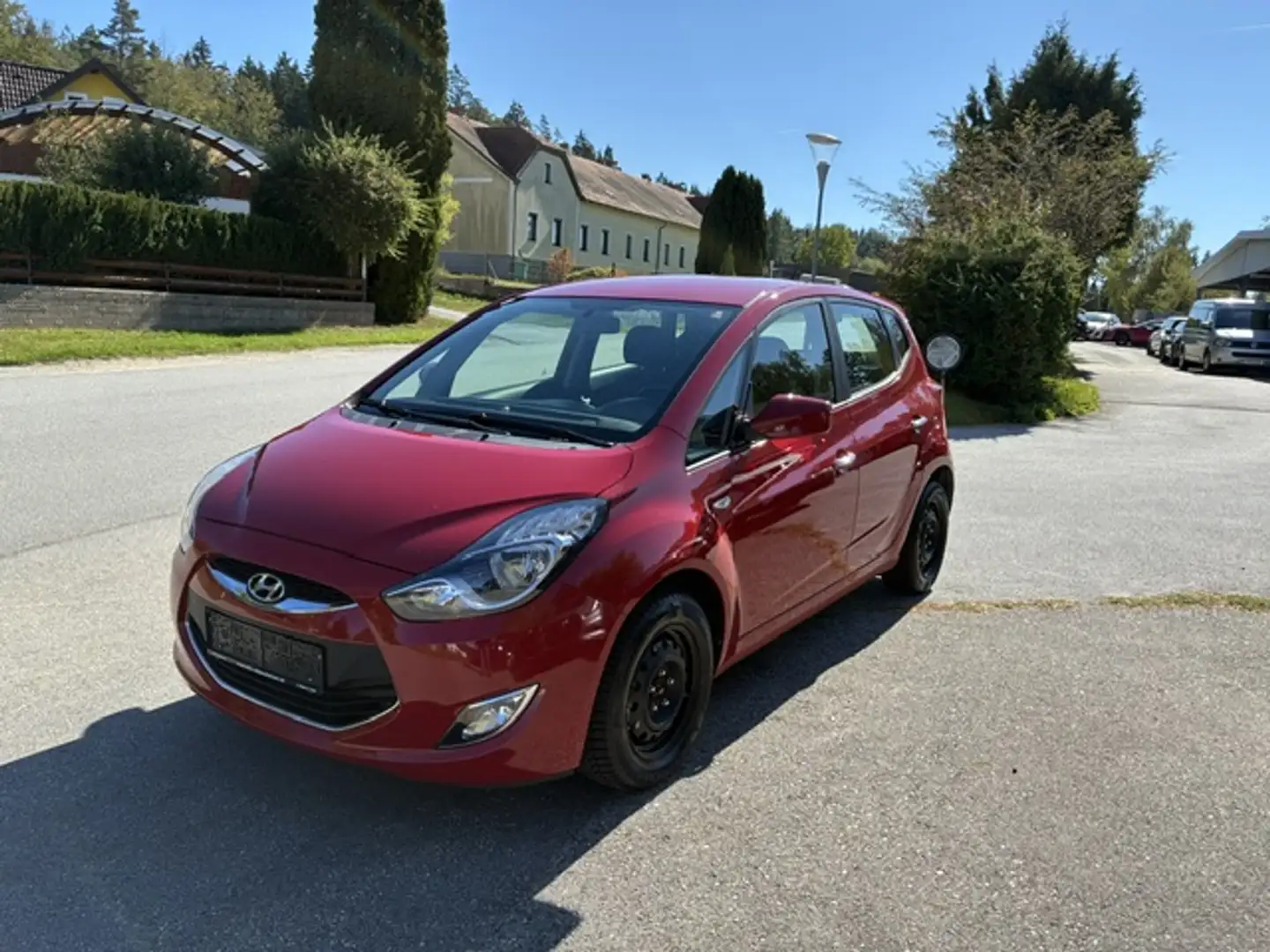 Hyundai iX20 Rot - 1