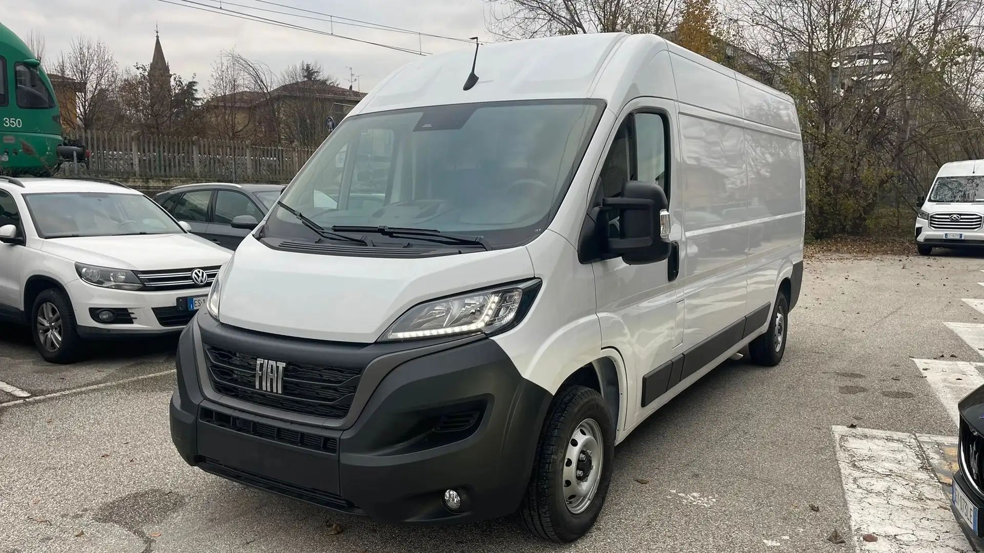 Fiat Ducato Ducato 33 LH2 2.2 mjt3 120cv serie 9 23500+iva Blanco - 1