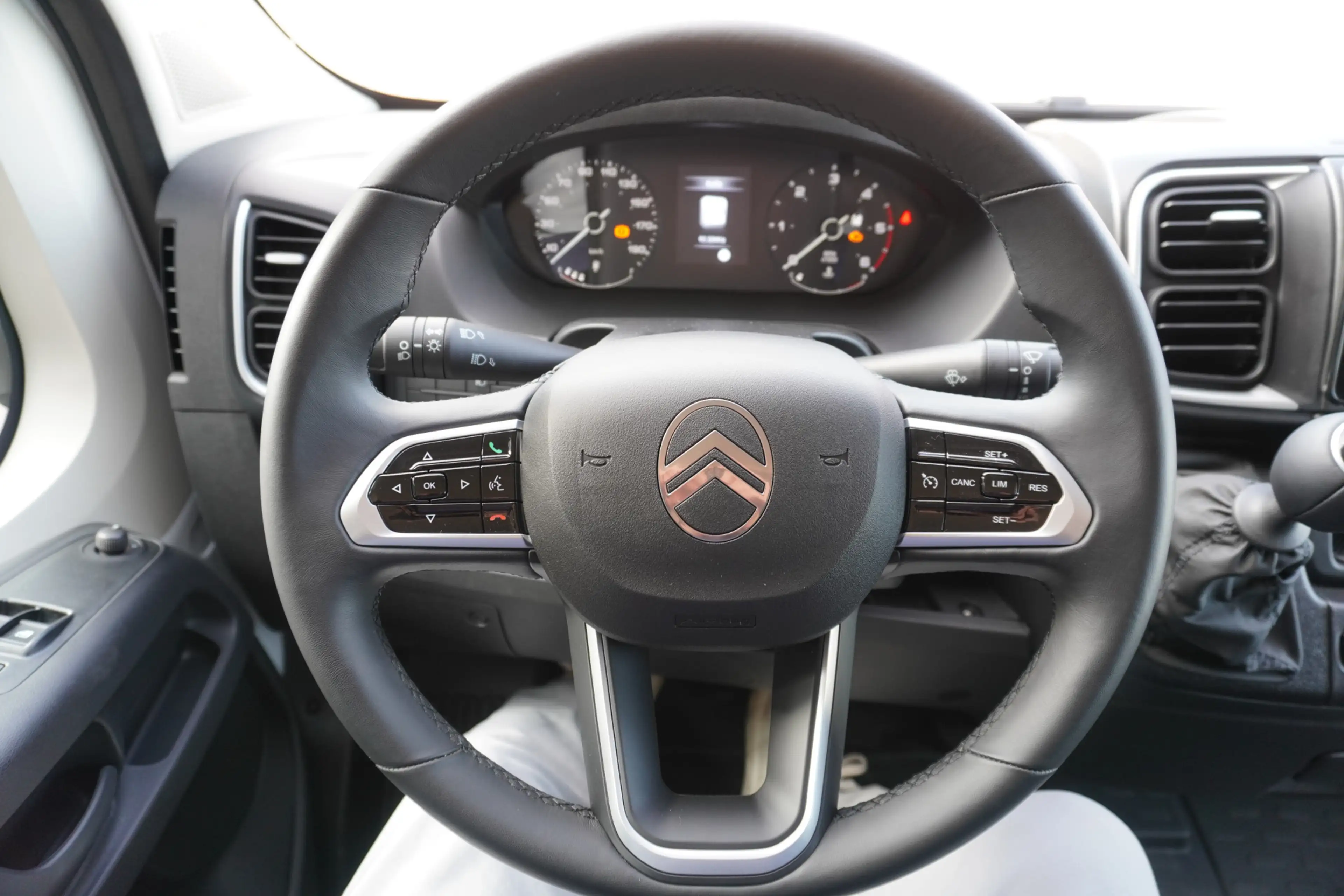 Citroen Jumper 2.2 BlueHDi 140PK L3H2 Climate | Navi | Cruise | C — photo 15
