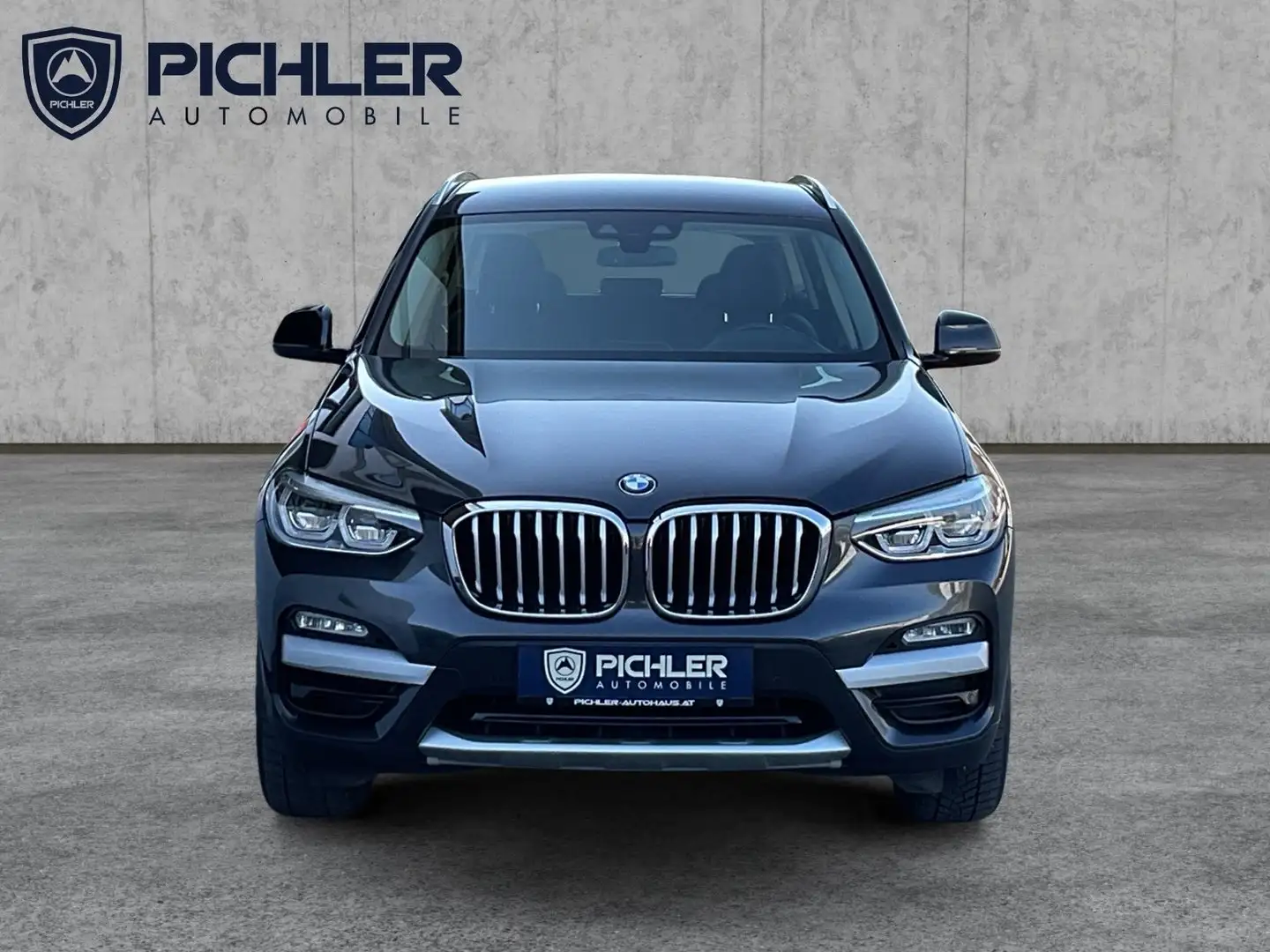 BMW X3 xDrive20i Aut. Grau - 2