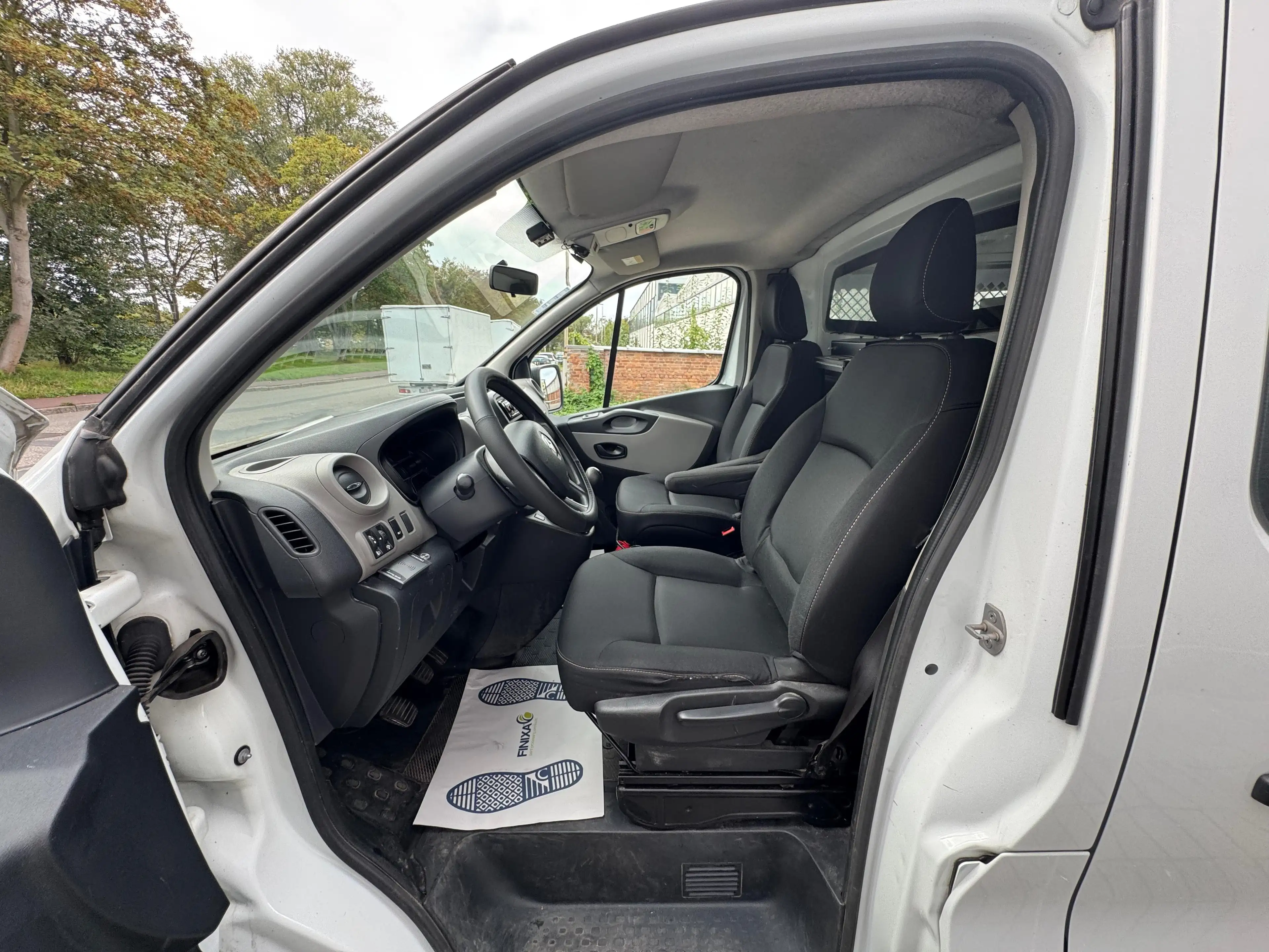 Renault Trafic 1.6 dCi 27 L1H1 Energy Tw.Turbo Confort — photo 13