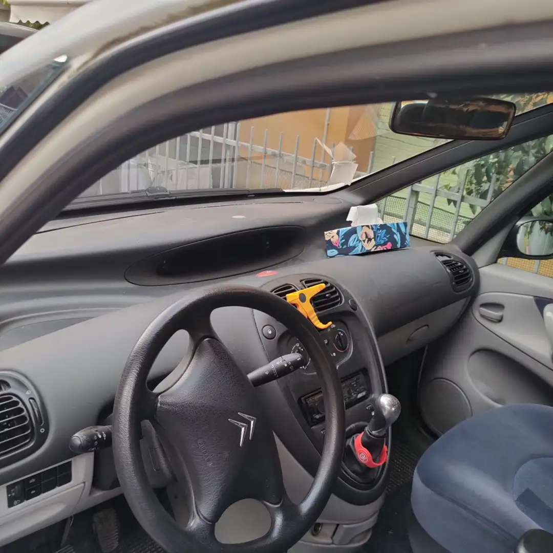 Citroen Xsara Xsara Picasso Picasso 1.6 16v Classique Bílá - 2