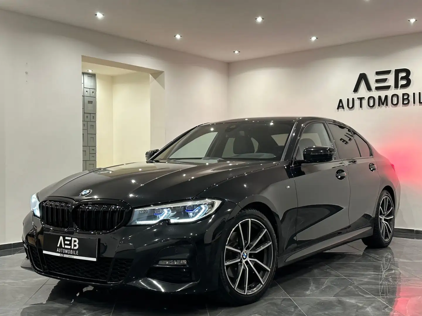 BMW 320 320 d**M-Technic**AMBIENTE**SHA**SHZ**UVM** Schwarz - 2