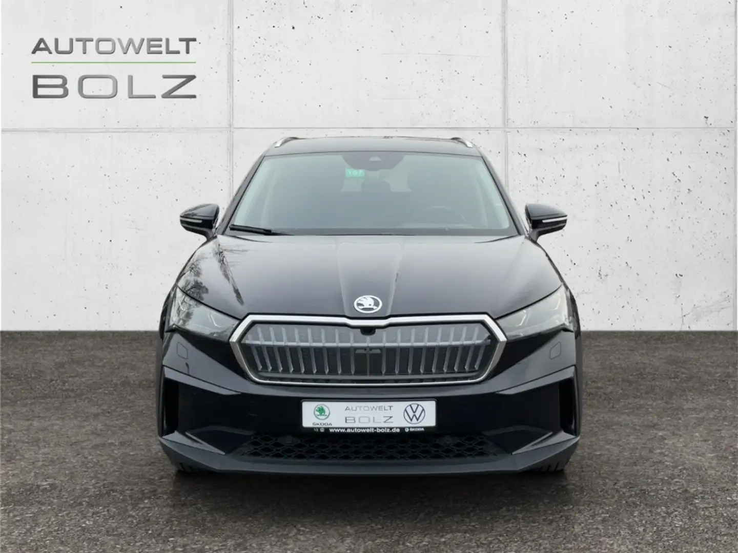 Skoda Enyaq Suite 80 HUD Navi Leder DigiCock ACC Apple CarPlay Schwarz - 2